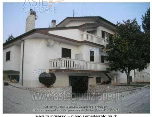 IMMOBILI-IMMOBILE RESIDENZIALE-via romana, 357