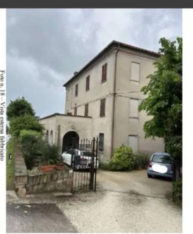 Immobile in asta di 246 m², box auto in vendita a Potenza Picena - Foto 5