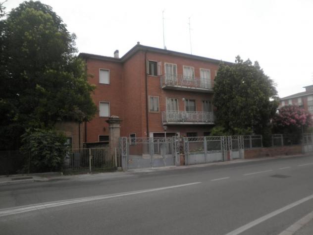 Casa Semindipendente 11 locali - Rif. D.9