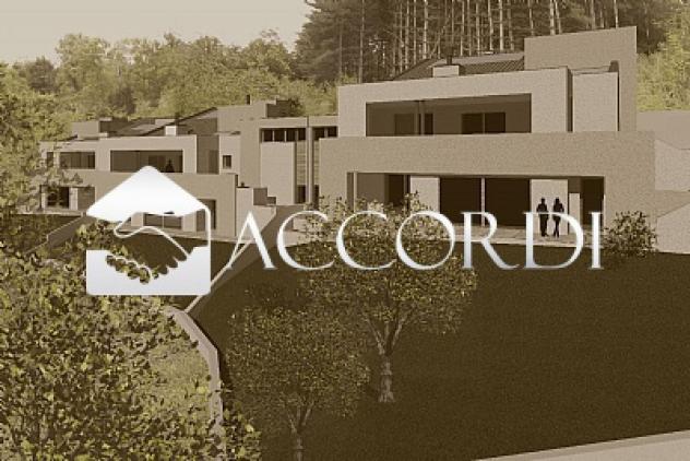 CASA INDIPENDENTE di 6 vani e di 460 mq (CONEGLIANO) rif. RG96_38