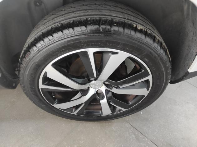 Peugeot 2008 BlueHDi TettoPa SensNavLegaPelle - Foto 9
