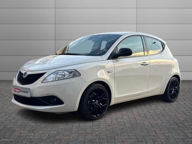Lancia Ypsilon Ypsilon 1.0 firefly hybrid Gold s&s 70cv 5p.ti