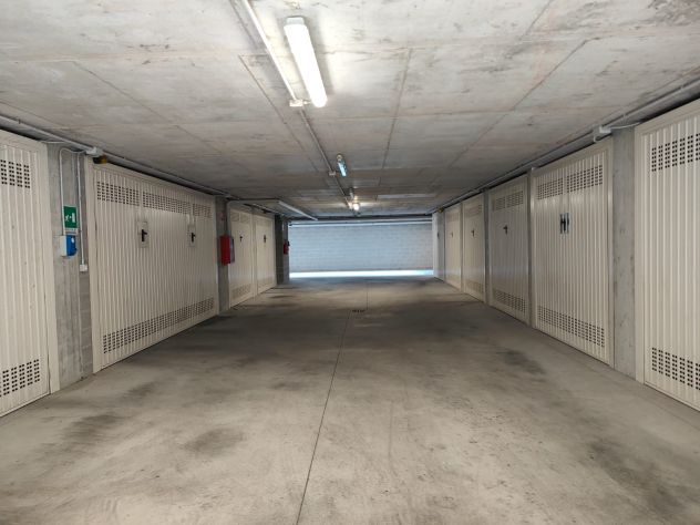 Box auto doppio, zona Vigentino / Ripamonti – Milano – €250/mese - Foto 2