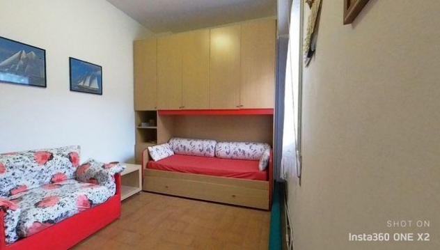 Bilocale con ingresso indipendente e corte di proprietà esclusiva - Foto 18