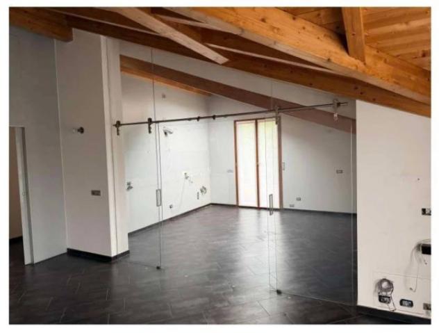 Immobile in asta di 121 m² con più di 5 locali in vendita a Cassago Brianza - Foto 7