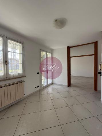 Classe (Ra) - Villetta Bifamiliare con giardino angolare e tre letto - Foto 6