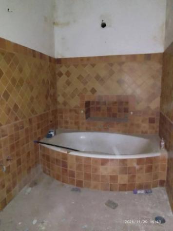 Immobile in asta di 178 m², box auto in vendita a Torano Nuovo - Foto 5