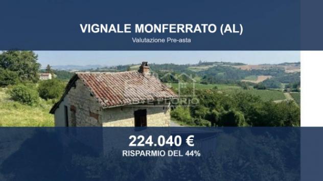 Immobile in asta di 688 m² con più di 5 locali e box auto in vendita a Vignale Monferrato