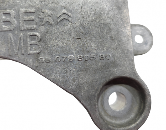 STAFFA SUPPORTO MOTORE OPEL Grandland X 9807980580 Diesel 1500 (17) - Foto 15
