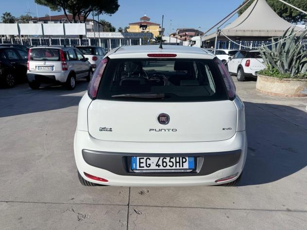 Fiat Punto Evo 1.4 5 porte Emotion Natural Power - Foto 4