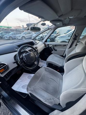 Citroën C4 C4 Grand Picasso 1.6 hdi 16v Perfect 110cv fap - Foto 6