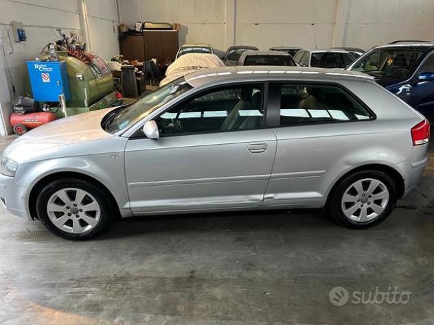 AUDI A3 2ª serie A3 2.0 16V FSI Ambiente