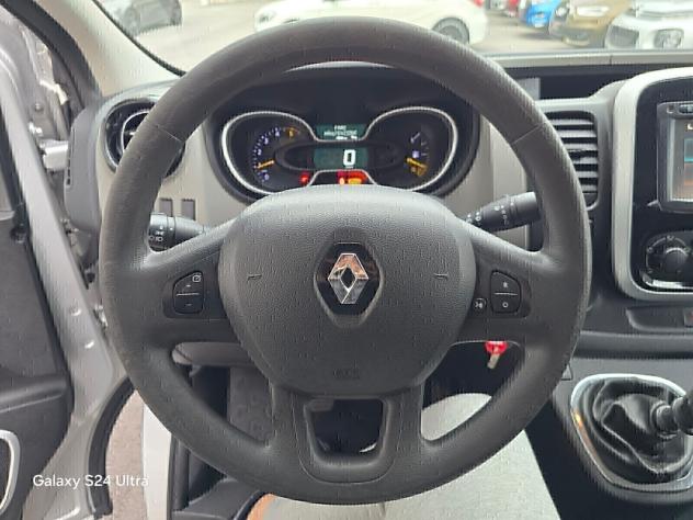 Renault Trafic T27 1.6 dCi 125CV S&S PC-TN Zen - Foto 9