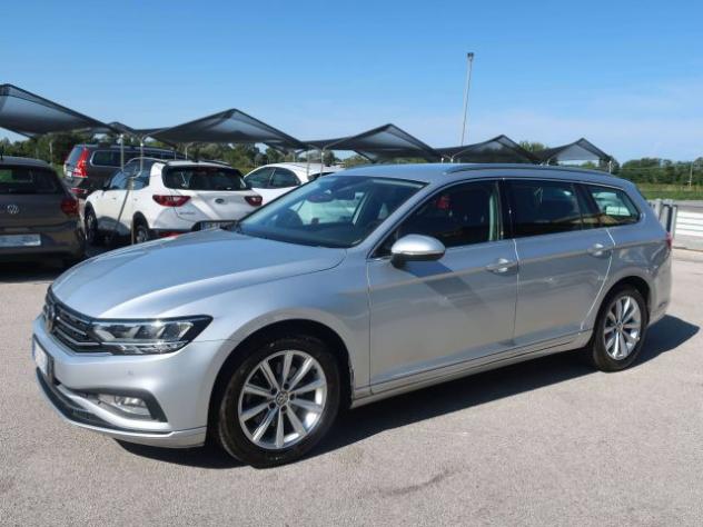 VOLKSWAGEN Passat Variant Passat VIII Variant 2.0 tdi Business 150cv dsg - P rif. 24065147 - Foto 2