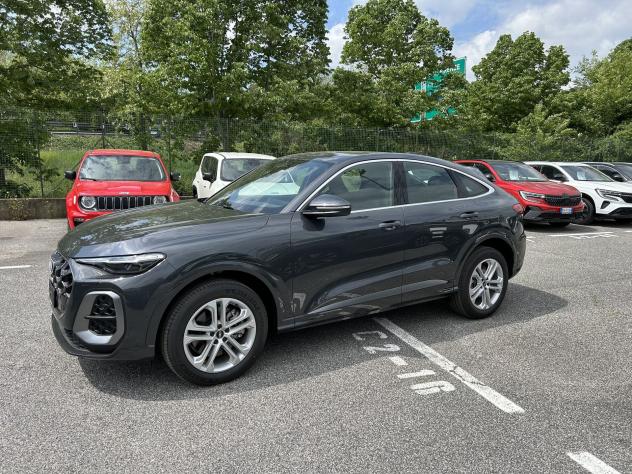 Audi Q5 II 2025 Sportback Sportback 2.0 tdi mhev+ S line edition quattro 204cv s-tr - Foto 8