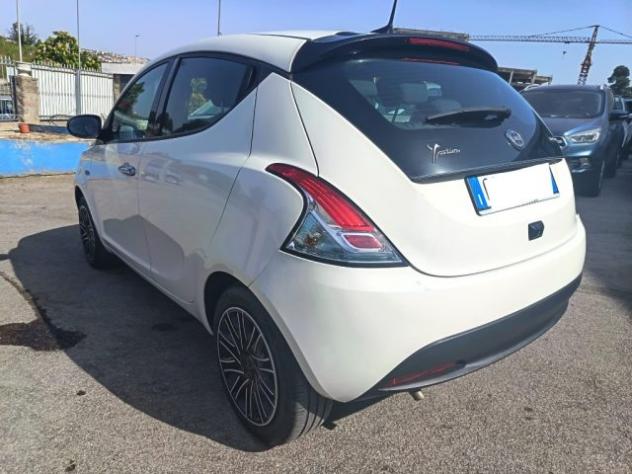 LANCIA Ypsilon 1.0 FireFly 5 porte S&S Hybrid Alberta Ferretti rif. 23922749 - Foto 6