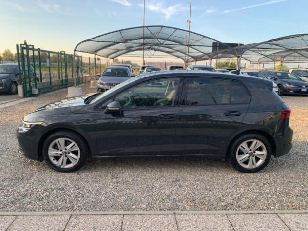 VOLKSWAGEN Golf 1.0 eTSI EVO DSG Life rif. 24179900 - Foto 2