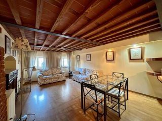 Appartamento in affitto a Lucca 70 mq  Rif: 1417672