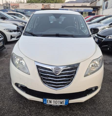 Lancia Ypsilon 1.3 M.JET GOLD ANNO 2012 - Foto 5