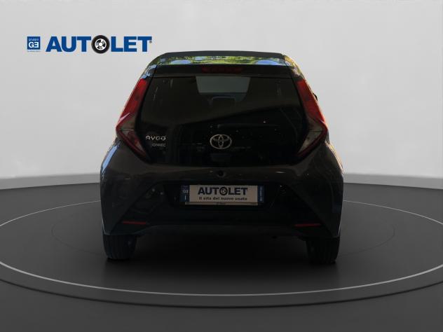 Toyota Aygo Connect 1.0 VVT-i 72 CV 5 porte x-wave - Foto 6