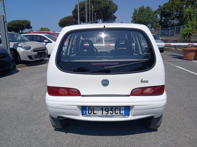 Fiat 600 1.1 50th Anniversary - Foto 6