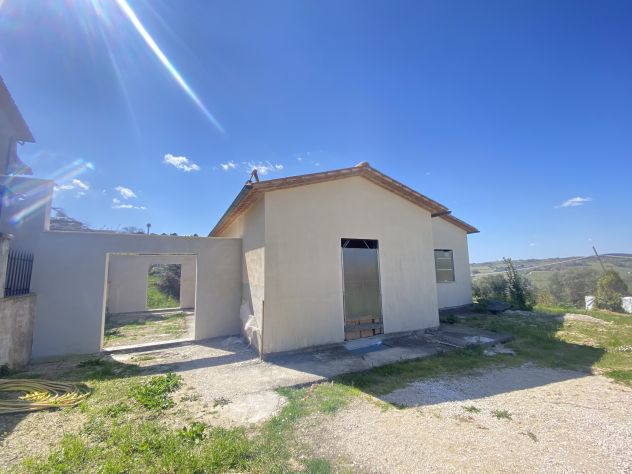 VILLA SINGOLA DA RIFINIRE - Foto 8