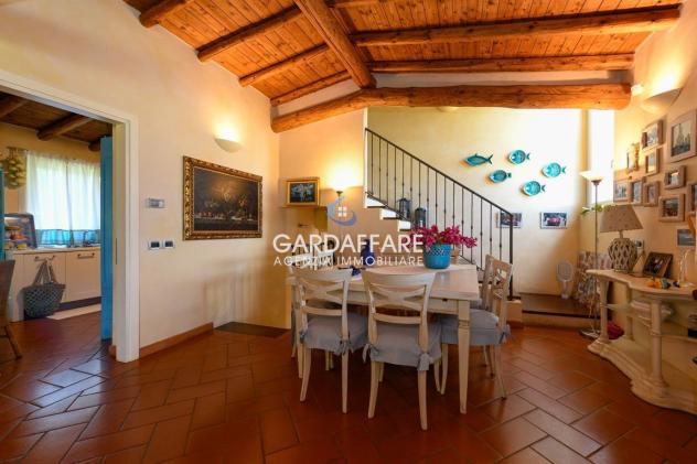 VILLA ESCLUSIVA VISTA LAGO MOZZAFIATO CON PISCINA PRIVATA A MANERBA DEL GARDA - Foto 10