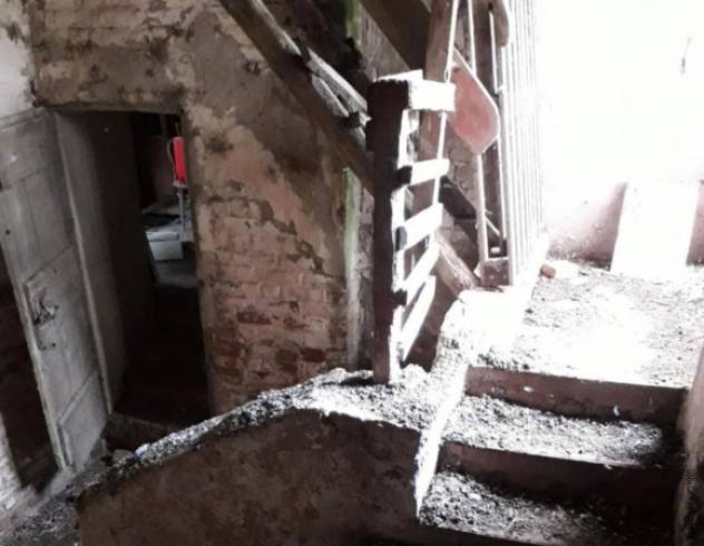 Immobile in asta di 314 m² con più di 5 locali in vendita a Torre Beretti e Castellaro - Foto 12