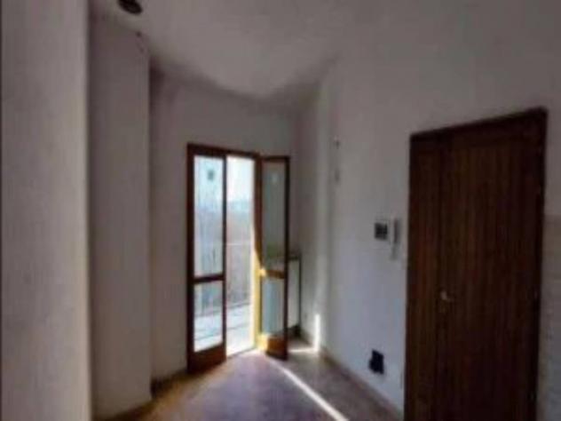 Immobile in asta di 53 m², box auto in vendita a Ventasso - Foto 3