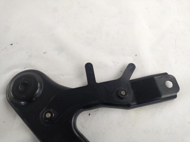 3W0399542B STAFFA SUPPORTO CULLA MOTORE LATO DESTRO BENTLEY CONTINENTAL GT 4.0 B 388KW 4X4 AUT 2P (2016) RICAMBIO USATO - Foto 4