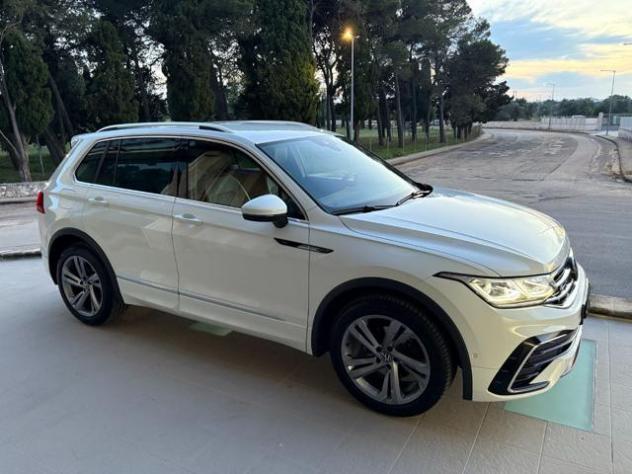 VOLKSWAGEN Tiguan 2.0 TDI 150 CV SCR DSG R-Line LUCI AMBIENTE rif. 23947264 - Foto 3