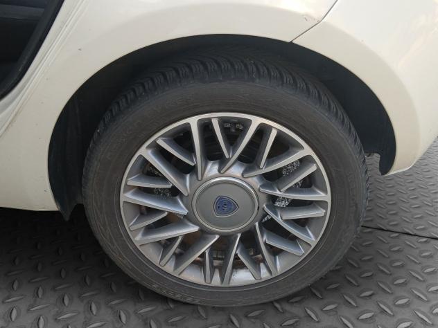 Lancia Ypsilon 5 Porte Ypsilon 1.3 mjt Gold s&s 95cv E5+ - Foto 19