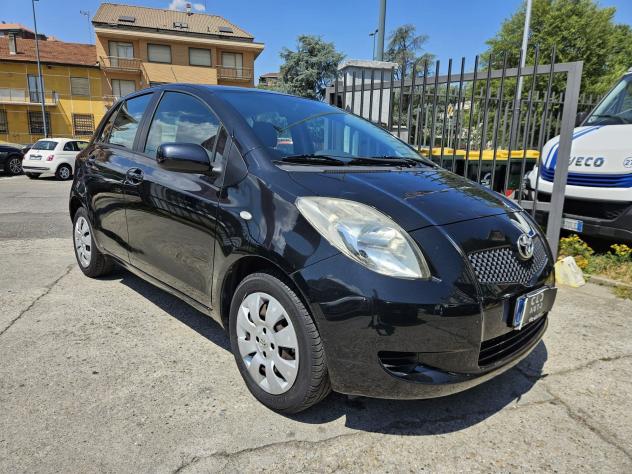 Toyota Yaris Yaris 5p 1.0 Sol - Foto 2