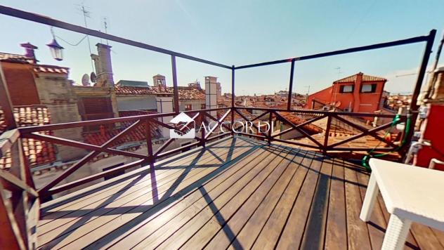 APPARTAMENTO di 4 vani e di 170 mq (VENEZIA) rif. MM703_4 - Foto 3