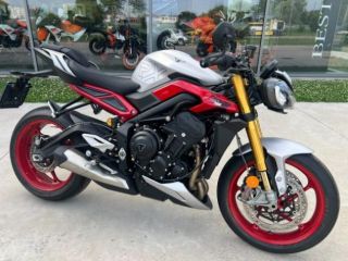 TRIUMPH Street Triple 765 Rx rif. 23740242