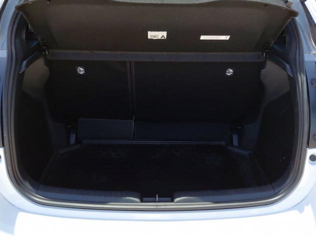 Toyota Yaris Hybrid Style MY22 - Foto 6