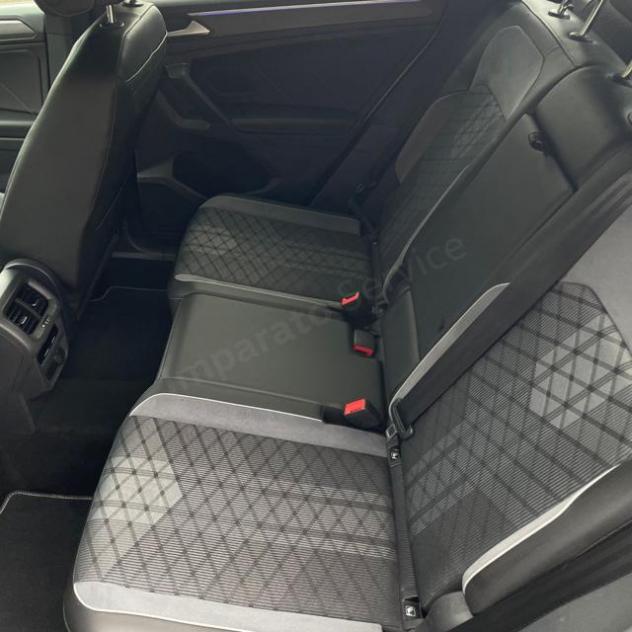 VOLKSWAGEN Tiguan 2.0 TDI SCR DSG R-Line 110KW/150CV rif. 23877657 - Foto 10