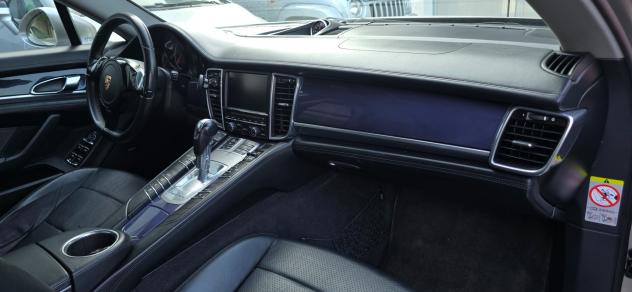 Porsche Panamera 3.0 Diesel tettuccio panoramico la uso tutti. Giorni e appena revisionata - Foto 10