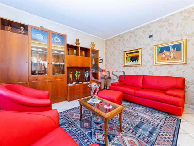 Meda (MB), vendesi villa singola con giardino privato – Eleganza, spazio e comfort per la tua famiglia. - Foto 11
