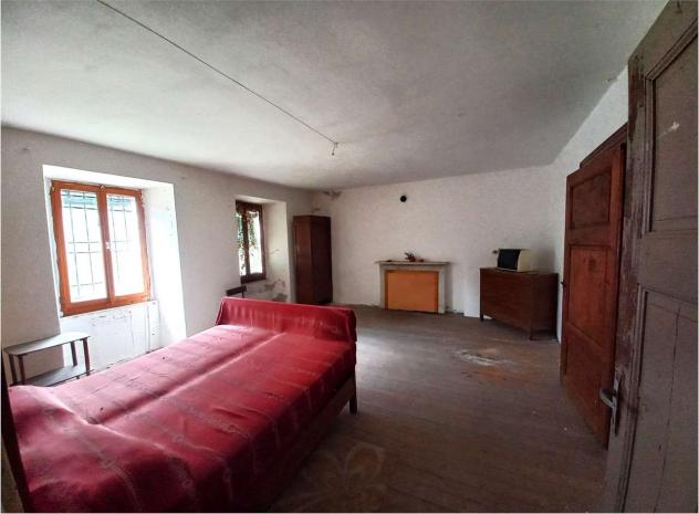 V000457 - ANTICA CASA CON PORTICO - Foto 10