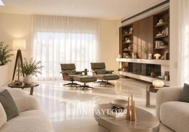 Villa di 370 m² con 5 locali e box auto doppio in vendita a Rovellasca - Foto 4