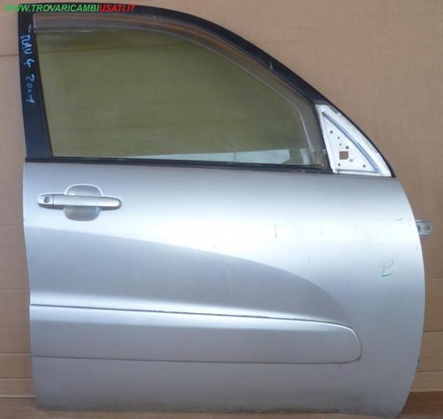 PORTA ANT.D. ARGENTO SERR. (Pic. Sgn) 999-U61230 Carrozzeria  Lamierati esterni  Porte  Porta ant. dx. TOYOTA - RAV 4 II - 01-09-2000 - 01-12-2005