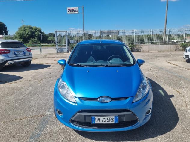 Ford Fiesta 1.4 TDCi 68CV 5 porte Titanium