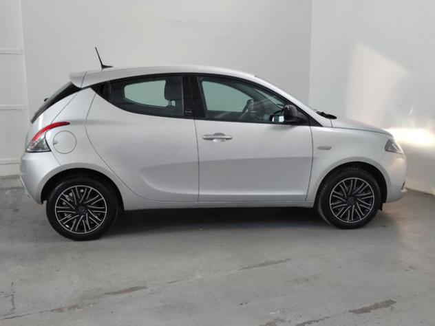 LANCIA Ypsilon 1.0 FireFly 5 porte S&S Hybrid Ecochic Gold rif. 23936414 - Foto 8