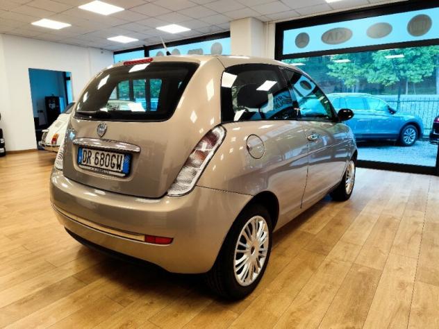 Ypsilon 1.2 Argento 60Cv NEOPATENTATI - Foto 6
