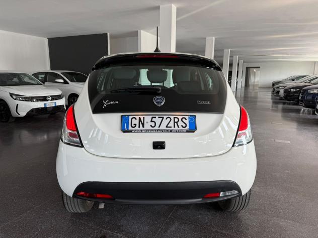 Lancia Ypsilon Ypsilon 1.0 firefly hybrid Gold s&s 70cv. - Foto 4