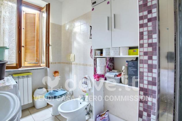 Appartamento di 85 m² con 3 locali e box auto in vendita a Laveno-Mombello - Foto 19