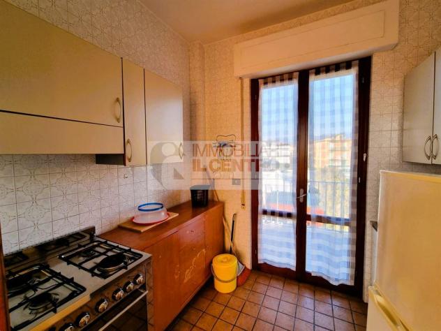 Appartamento fronte spiagge con terrazza abitabile. - Foto 10