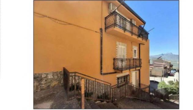 Immobile in asta di 519 m² con più di 5 locali in vendita a Vicari - Foto 3