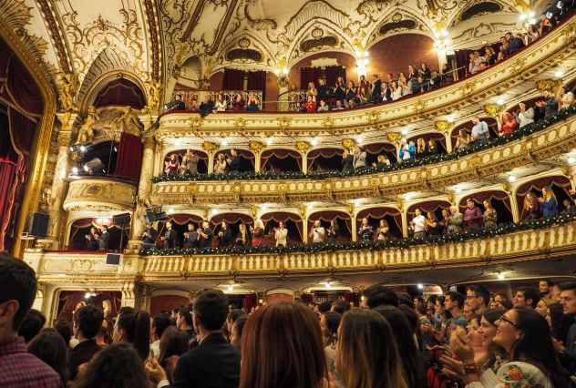 Cantante lirica per concerti, messe, matrimoni e funerali